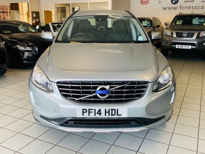 VOLVO XC60 D4 SE - 5132 - 3