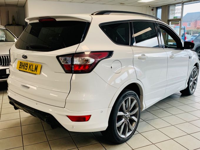 FORD KUGA ST-LINE EDITION TDCI - 5916 - 7