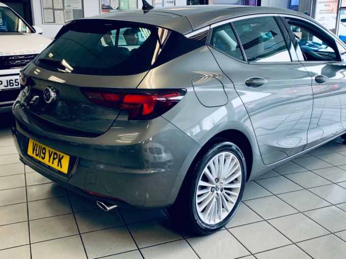 VAUXHALL ASTRA ELITE NAV S/S - 4935 - 6
