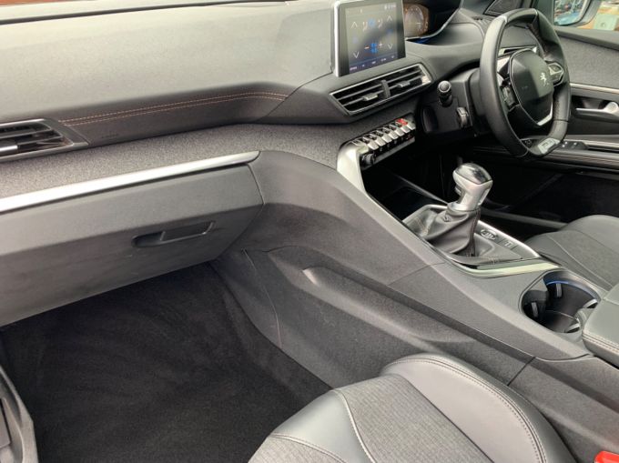 PEUGEOT 5008 BLUEHDI S/S GT LINE PREMIUM - 5789 - 11