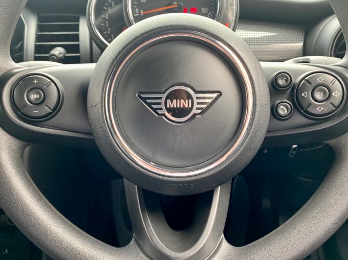 MINI CONVERTIBLE COOPER CLASSIC - 5786 - 21