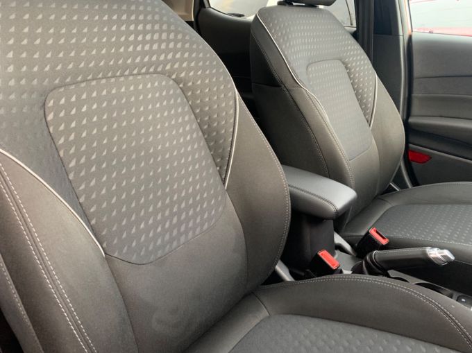 FORD FIESTA B AND O PLAY TITANIUM - 5904 - 12