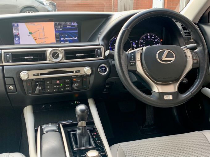 LEXUS GS 300H LUXURY - 5898 - 12