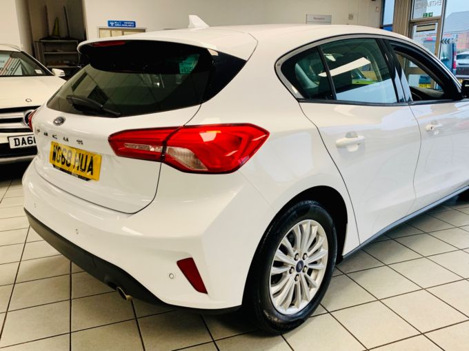 FORD FOCUS TITANIUM TDCI - 5972 - 5