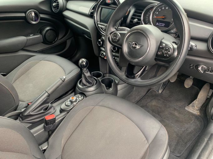 MINI HATCH COOPER - 5749 - 12