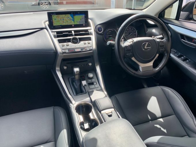 LEXUS NX 300H - 5728 - 12