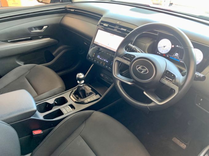 HYUNDAI TUCSON T-GDI SE CONNECT - 5720 - 14