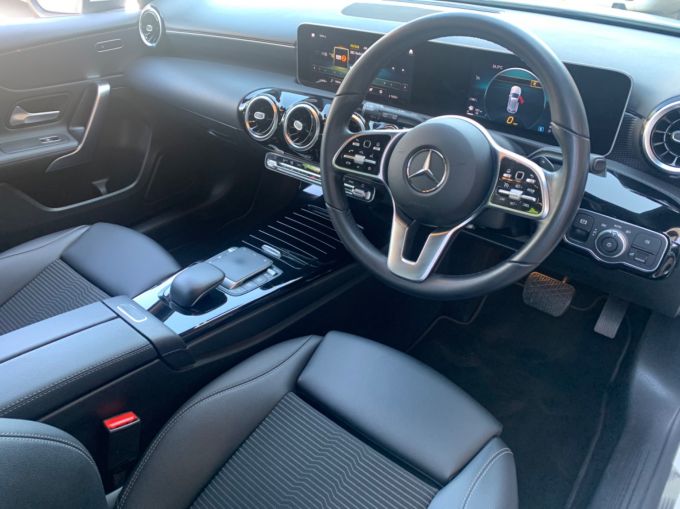 MERCEDES A-CLASS A 180 SPORT EXECUTIVE - 5729 - 11