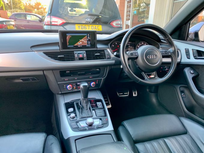 AUDI A6 AVANT TDI ULTRA S LINE - 5176 - 17