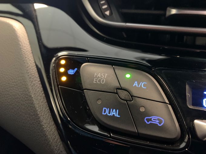 TOYOTA CHR EXCEL - 5953 - 19