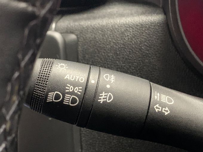 DACIA DUSTER COMFORT DCI - 5970 - 18