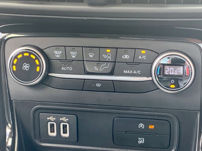 FORD ECOSPORT TITANIUM - 5745 - 19