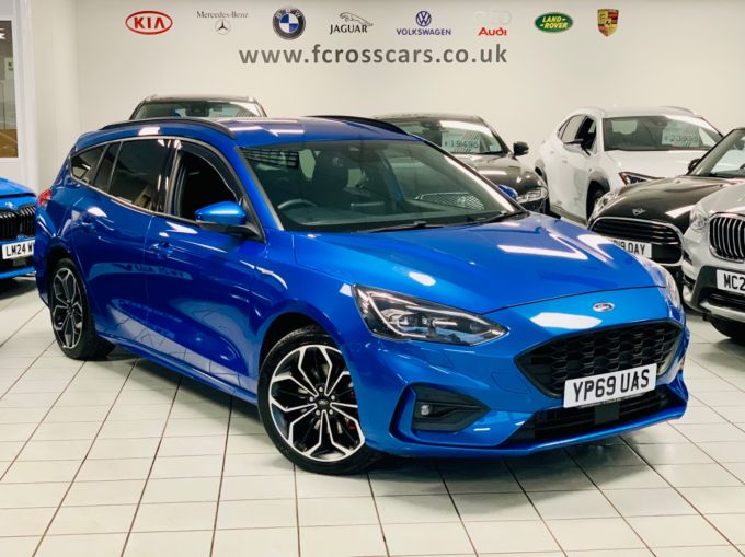 FORD FOCUS ST-LINE X - 5884 - 1