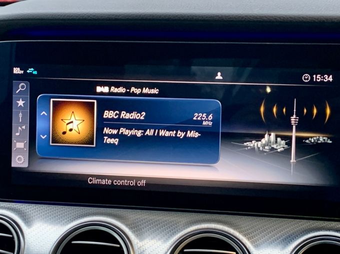 MERCEDES E-CLASS E 220 D SE - 5956 - 19