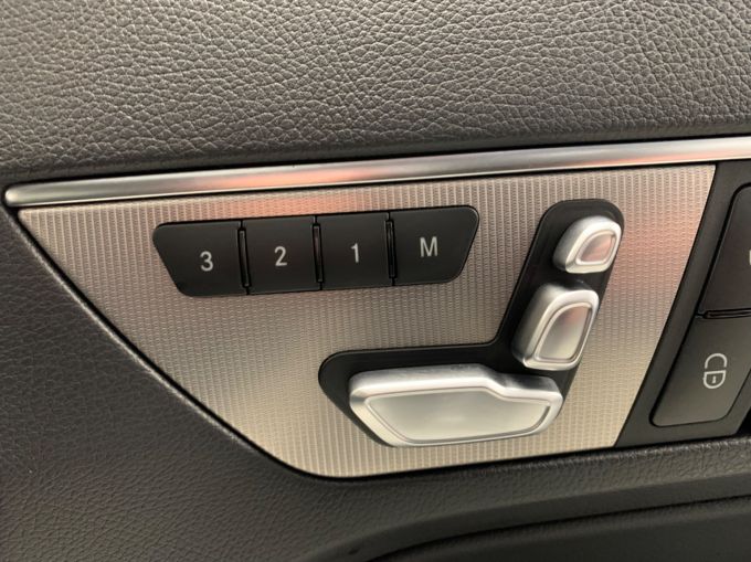 MERCEDES E-CLASS E350 BLUETEC AMG SPORT - 5841 - 13