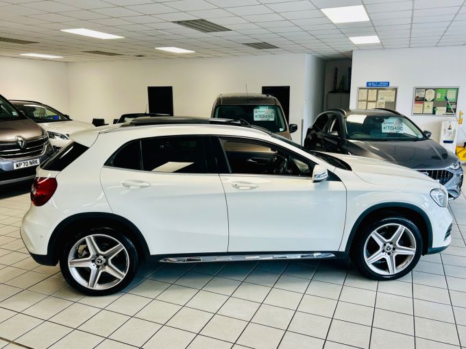 MERCEDES GLA-CLASS GLA 200 D AMG LINE - 5801 - 6