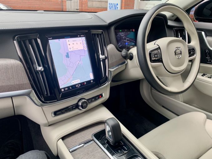 VOLVO V90 B4 PLUS MHEV - 5860 - 12