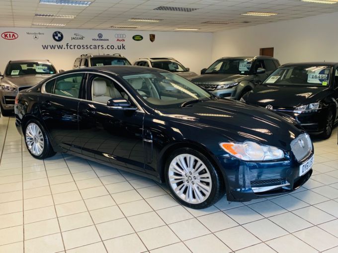 JAGUAR XF V6 PREMIUM LUXURY - 5152 - 5