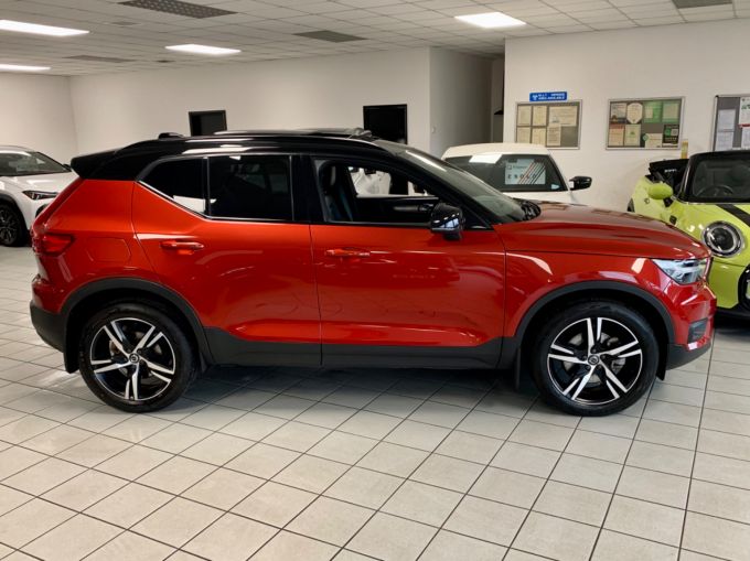 VOLVO XC40 B4 R-DESIGN MHEV - 5871 - 7