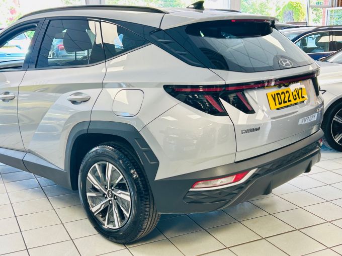 HYUNDAI TUCSON T-GDI SE CONNECT - 5688 - 10