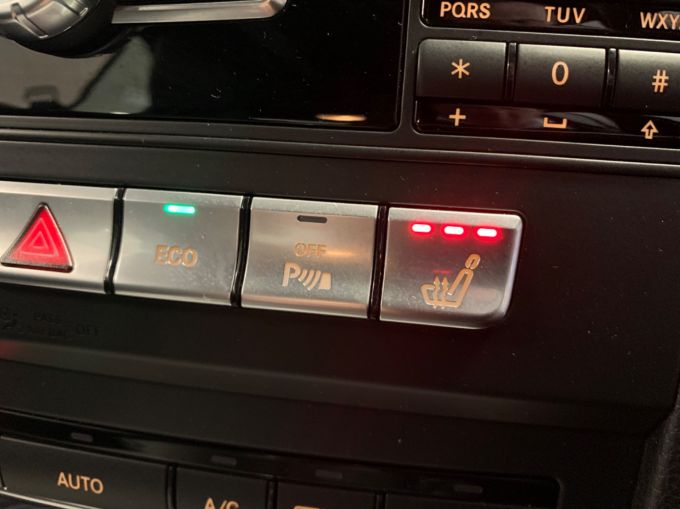 MERCEDES E-CLASS E350 BLUETEC AMG SPORT - 5841 - 17