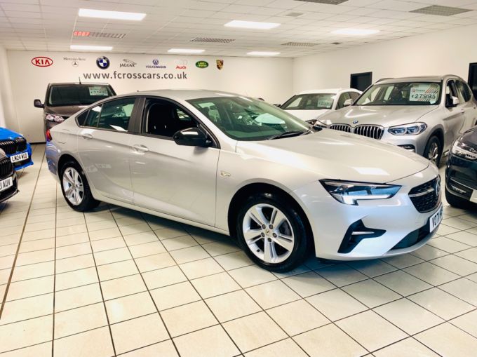 VAUXHALL INSIGNIA GRAND SPORT SE NAV - 5912 - 5