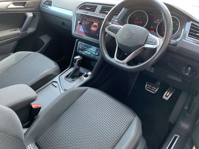 VOLKSWAGEN TIGUAN ACTIVE TSI DSG - 5777 - 11