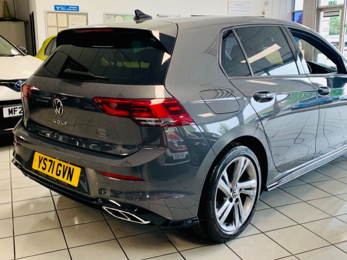 VOLKSWAGEN GOLF R-LINE TSI - 5702 - 7
