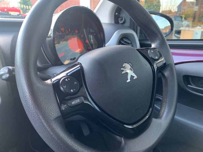 PEUGEOT 108 ACTIVE - 5623 - 12