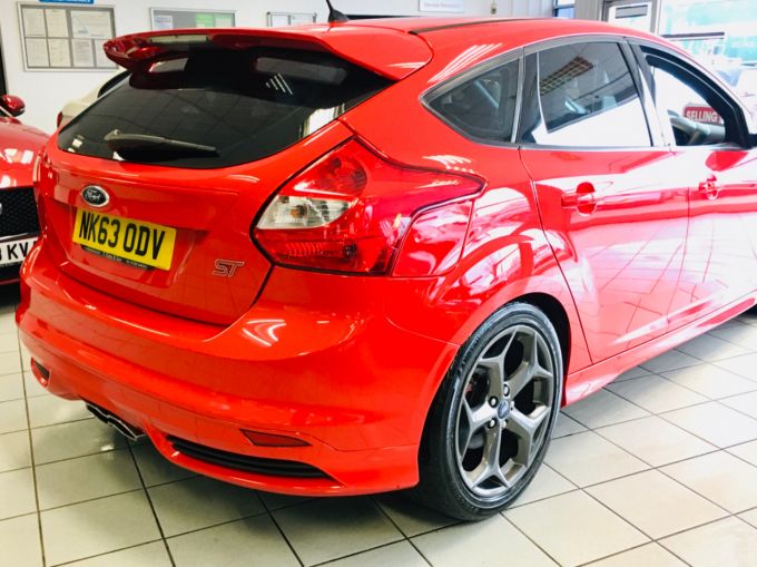 FORD FOCUS ST-2 - 4525 - 6