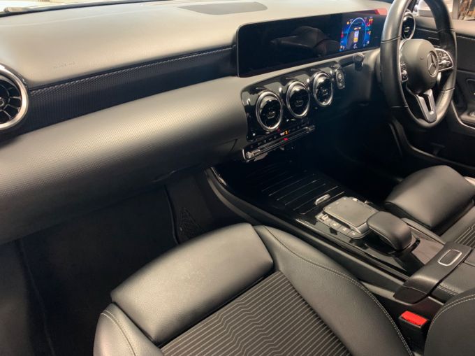 MERCEDES A-CLASS A 200 SPORT EXECUTIVE - 5911 - 12