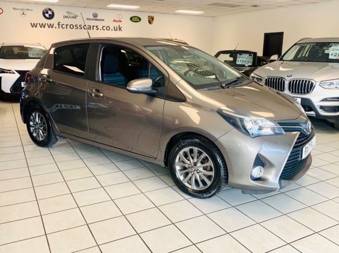 TOYOTA YARIS D-4D ICON TSS - 5847 - 5