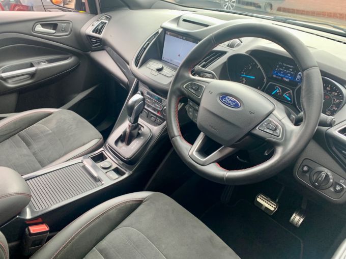 FORD KUGA ST-LINE X TDCI - 5824 - 14