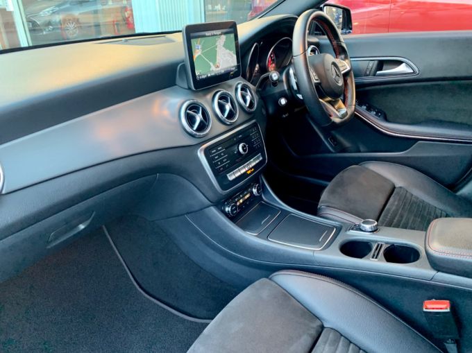 MERCEDES CLA CLA 200 AMG LINE NIGHT EDITION - 5877 - 2