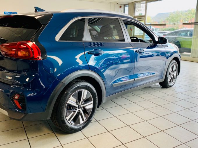 KIA NIRO 2 - 5875 - 7