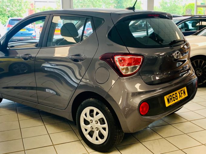 HYUNDAI I10  - 5707 - 9