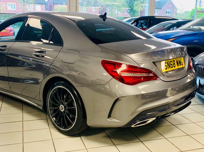 MERCEDES CLA CLA 200 AMG LINE NIGHT EDITION - 5877 - 8