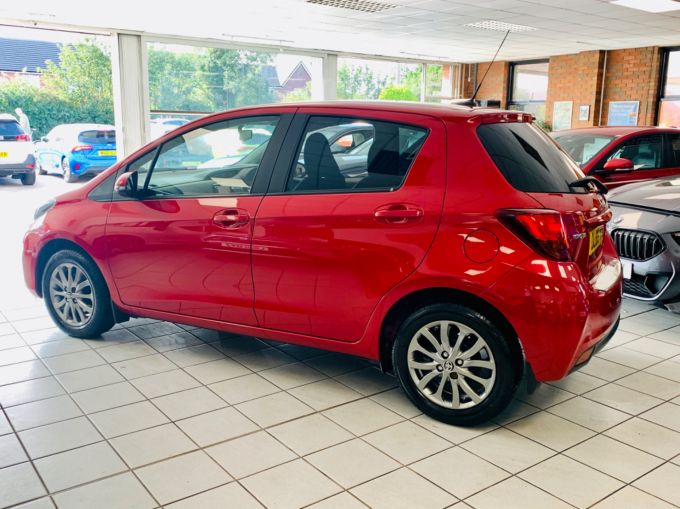 TOYOTA YARIS VVT-I ICON - 5781 - 9