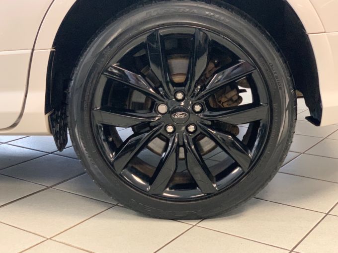 FORD KUGA ST-LINE X TDCI - 5824 - 27