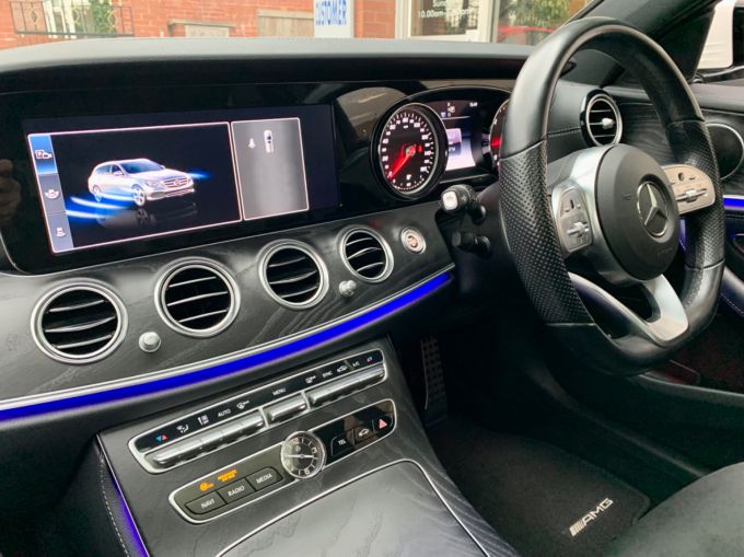 MERCEDES E-CLASS E 220 D AMG LINE PREMIUM - 4886 - 12
