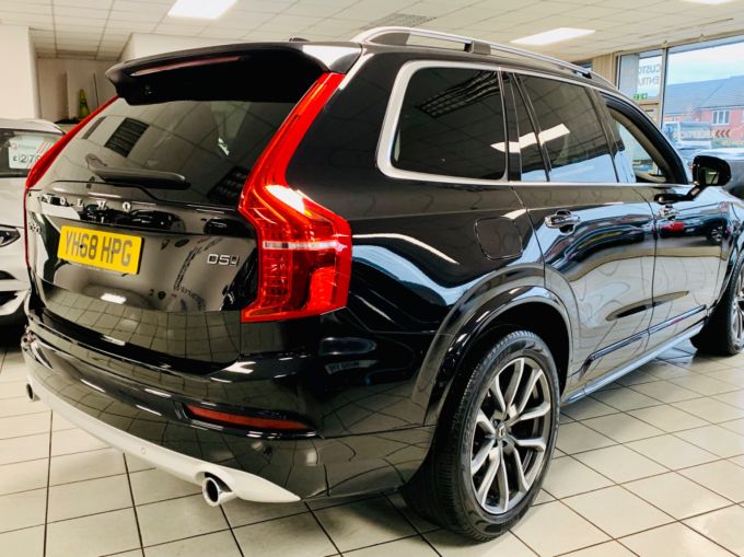 VOLVO XC90 D5 POWERPULSE MOMENTUM PRO AWD - 5896 - 3