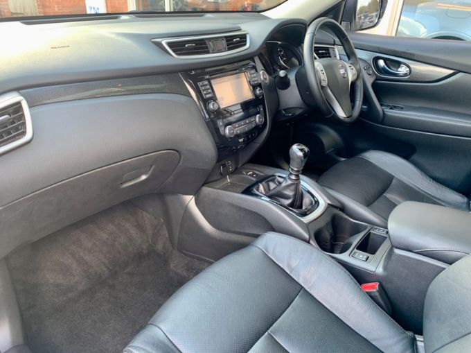 NISSAN X-TRAIL DCI TEKNA - 5811 - 2