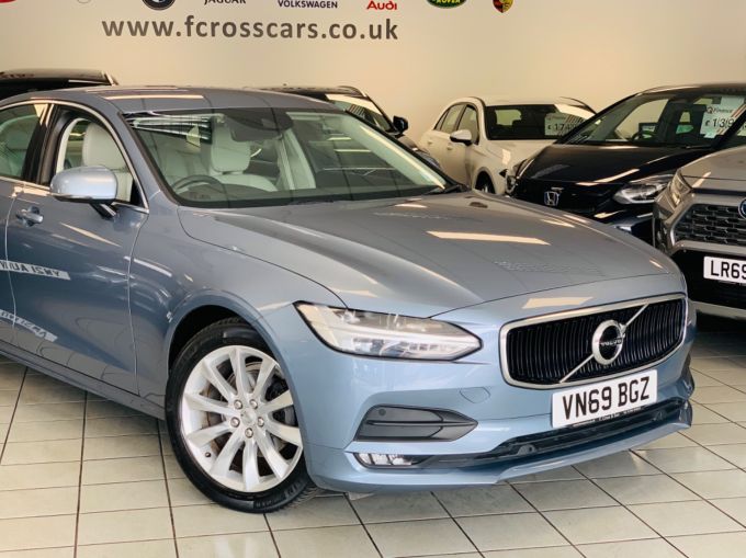 VOLVO S90 D4 MOMENTUM PLUS - 5767 - 4