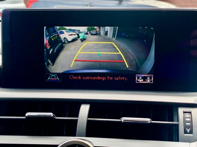 LEXUS NX 300H - 5728 - 17