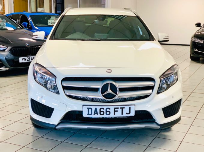 MERCEDES GLA-CLASS GLA 200 D AMG LINE EXECUTIVE - 5969 - 3