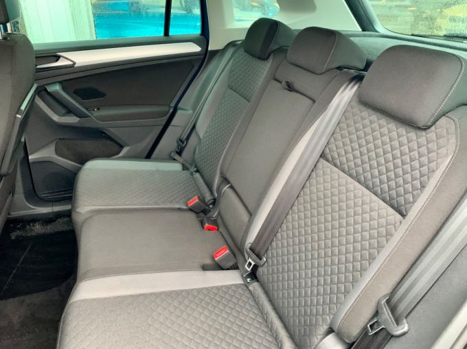 VOLKSWAGEN TIGUAN SE NAVIGATION TDI 4MOTION - 5105 - 27