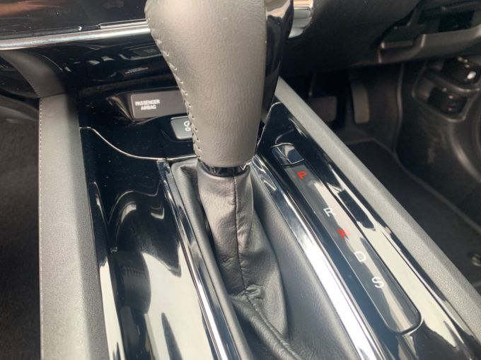 HONDA HR-V I-VTEC SE - 5738 - 13