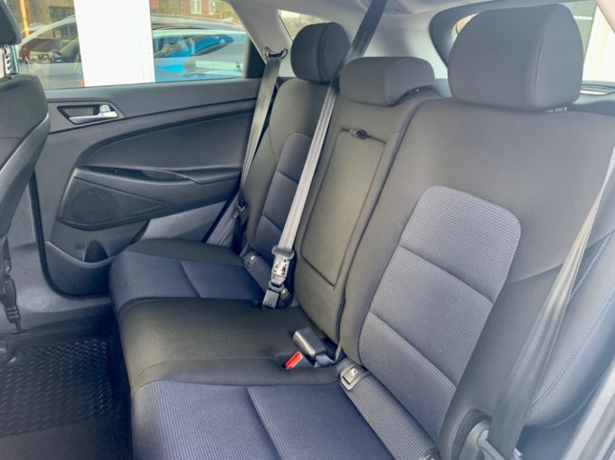 HYUNDAI TUCSON CRDI SE NAV BLUE DRIVE - 5130 - 23