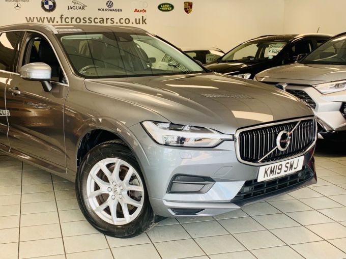 VOLVO XC60 D4 MOMENTUM AWD - 5746 - 4