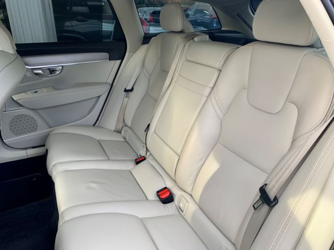 VOLVO V90 D4 CROSS COUNTRY PRO AWD - 5893 - 28